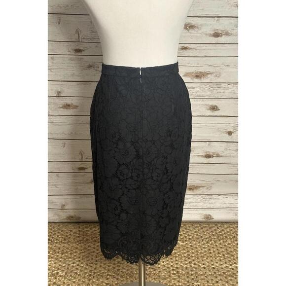 Ann Taylor office siren whimsigoth black floral lace pencil skirt Size 8 - Picture 2 of 4
